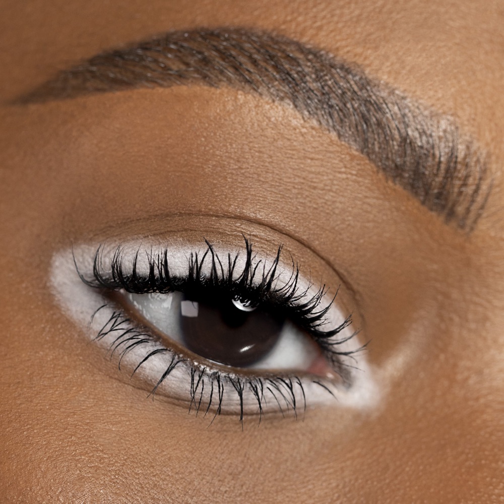 Alabaster | Pure White – AS 100 Eyeshadow